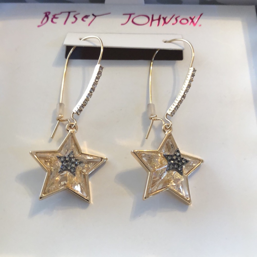 🆕Betsy Johnson